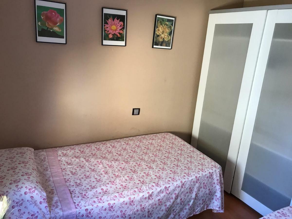 Apartamento Centro Rincon Playa Apartment รินกอนเดลาวิกตอเรีย ภายนอก รูปภาพ